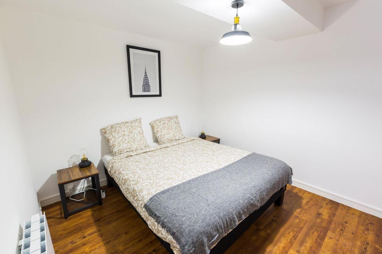 Apartamento Au Refuge Hyper Centre Joigny Exterior foto